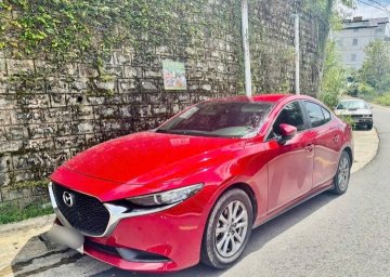 Аренда автомобиля Mazda 3 в Нячанге Аренда автомобиля Mazda 3 в Нячанге