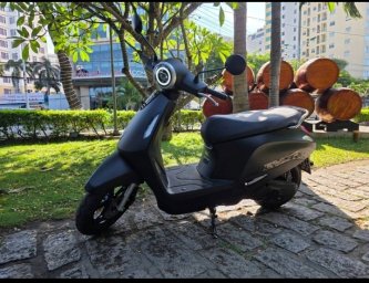 Электро скутер Vinfast Evo Grand Lite