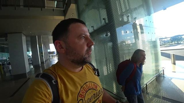 Первый раз во Вьетнам. Перелёт Москва -Гуанчжоу - Нячанг и первый безлимитный ужин в городе.