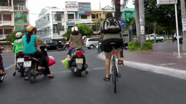 На велосипеде вокруг Вунгтау - Вьетнам / Cycling around Vung Tau