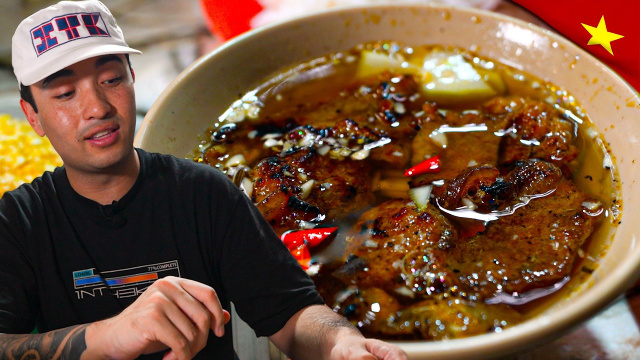 INSIDE HANOI STREET FOOD 🇻🇳 (VIETNAM SERIES)