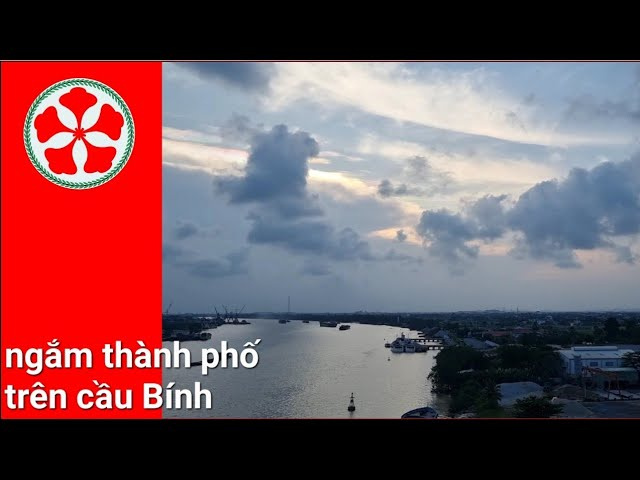 HVD  check in : ngắm th&agrave;nh phố Hải Ph&ograve;ng tr&ecirc;n cầu B&iacute;nh | HVD