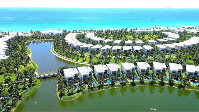 [4K] Meli&aacute; Vinpearl Cam Ranh Beach Resort