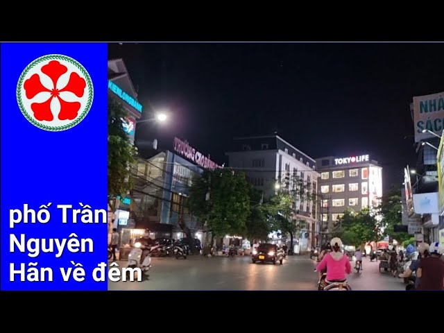 HVD street walking by night : phố Trần Nguy&ecirc;n H&atilde;n Hải Ph&ograve;ng rực rỡ về đ&ecirc;m | HVD