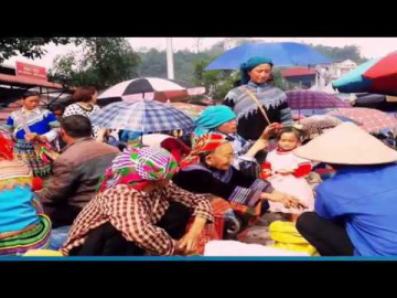 Bac Ha Market - Chợ văn ho&aacute; Bắc H&agrave;, L&agrave;o Cai, Việt Nam