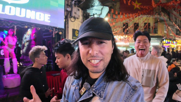 Vietnam Beer Street in Hanoi | CRAZIEST Nightlife 🇻🇳